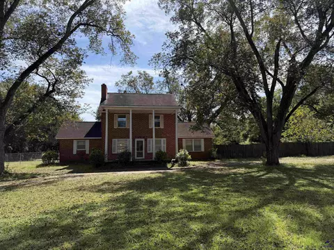 3906 Hartley Bridge Rd, Macon, GA 31216