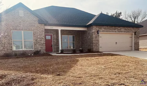 119 Early Dr, Byron, GA 31008