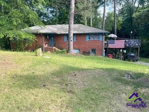 3842 Wynnwood Dr, Macon, GA 31206