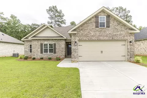 522 Bristleleaf Path, Kathleen, GA 31047