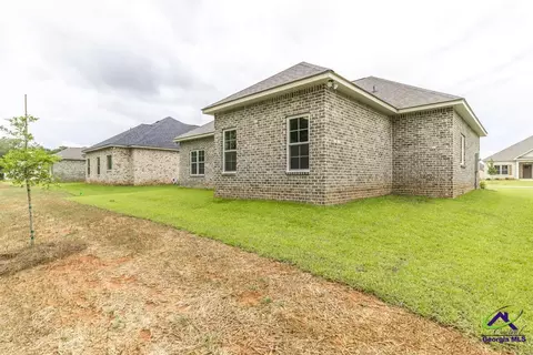Exterior - 522 Bristleleaf Path, Kathleen, GA 31047 photo 7 of 8