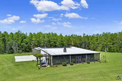 257 Carpenter Rd, Rupert, GA 31081