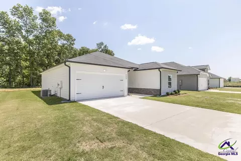 502 Georgian Walk, Byron, GA 31008