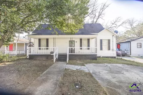 781 Applewood St, Macon, GA 31217