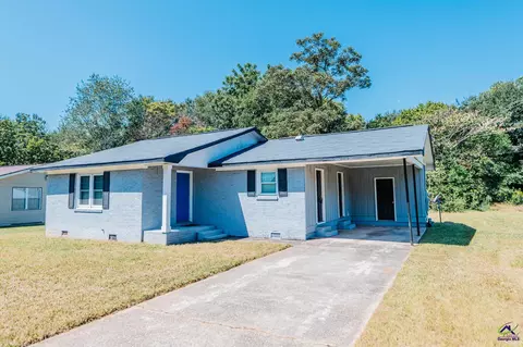 200 Lavender St, Fort Valley, GA 31030