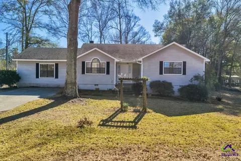 408 Langston Rd, Perry, GA 31069 photo 1