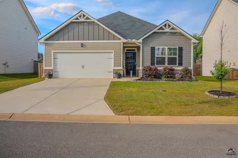 134 Farmers Way, Perry, GA 31069