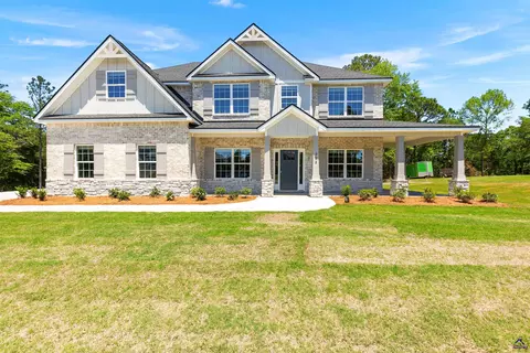 322 Air View Dr, Warner Robins, GA 31093