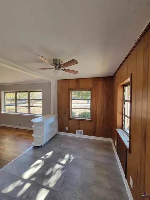Other - 161 E Cherry St, Cochran, GA 31014 photo 8 of 13