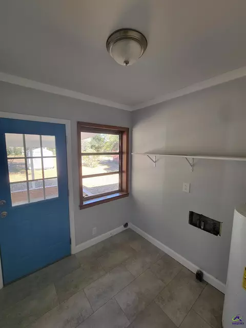 Other - 161 E Cherry St, Cochran, GA 31014 photo 12 of 13