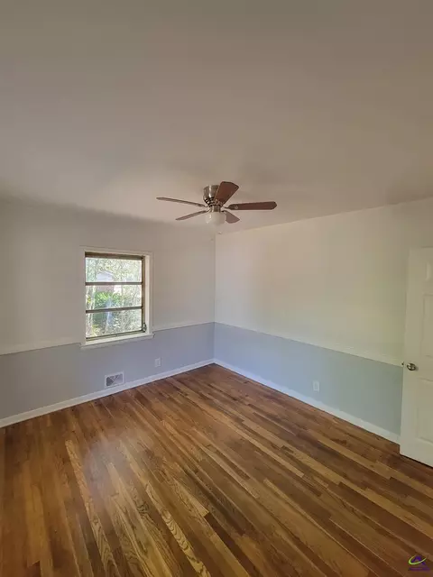 Bedroom - 161 E Cherry St, Cochran, GA 31014 photo 1 of 6