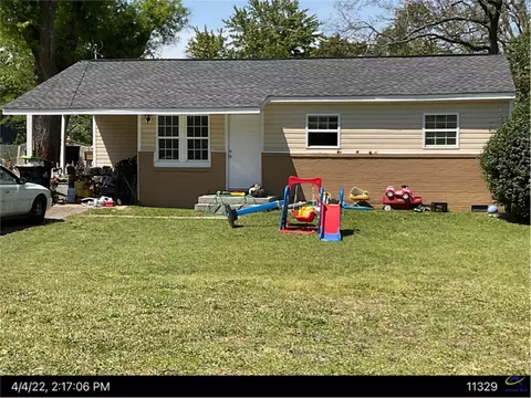 301 Kingsbury Cir, Warner Robins, GA 31088