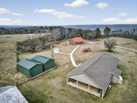 4764 River Rd, Fort Valley, GA 31030