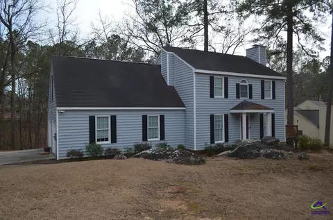 112 Southern Pines Cir, Macon, GA 31211