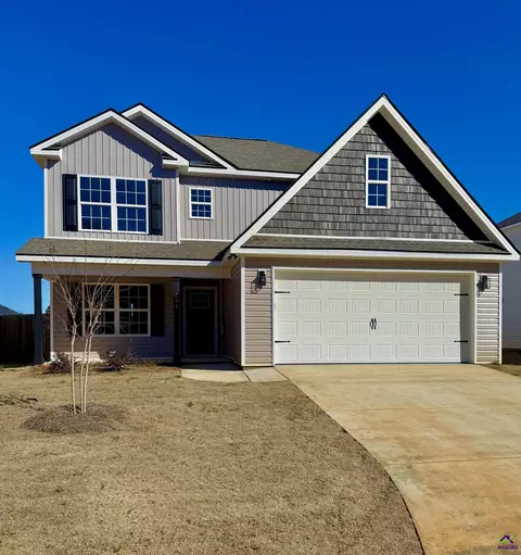 204 Sutton Dr, Perry, GA 31069