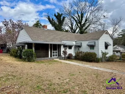 425 Rogers Ave, Macon, GA 31204
