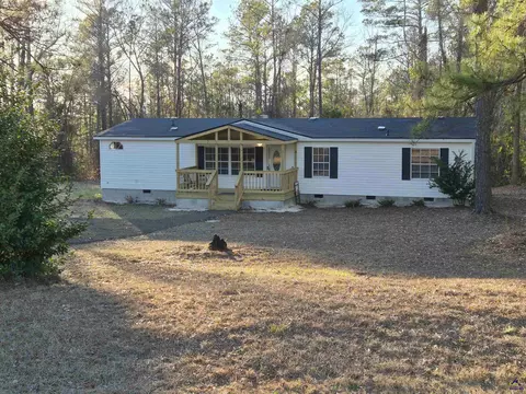 1800 Cummings Rd, Fort Valley, GA 31030