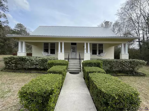 492 E Ga Highway 26 Hwy, Cochran, GA 31014