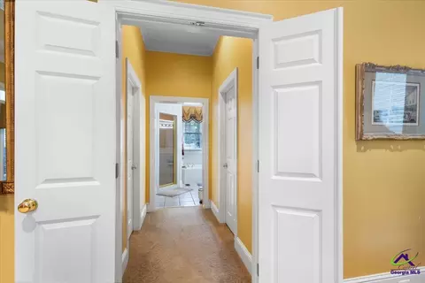 Entry Way - 383 Evergreen Rd, Dublin, GA 31021 photo 5 of 10