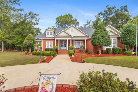 Exterior - 383 Evergreen Rd, Dublin, GA 31021 photo 3 of 26