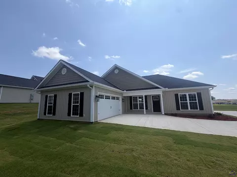 1503 Quail Ridge Ln, Perry, GA 31069
