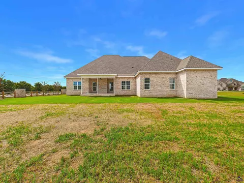 Exterior - 100 Pridgen Pass, Perry, GA 31069 photo 17 of 19