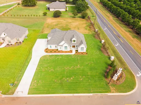 View/Area - 100 Pridgen Pass, Perry, GA 31069 photo 1 of 1