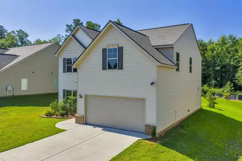 Exterior - 215 Tyndall Way, Perry, GA 31069 photo 4 of 5