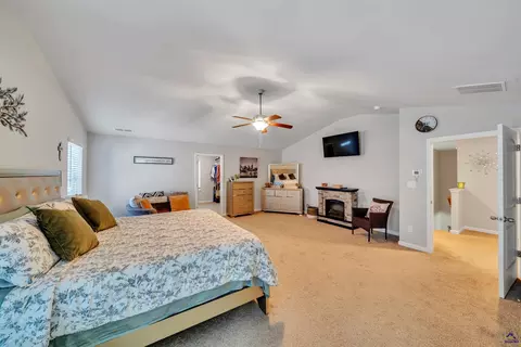Bedroom - 215 Tyndall Way, Perry, GA 31069 photo 3 of 9