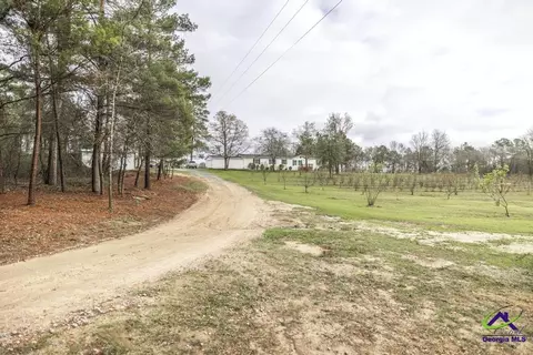 319 Pope Rd, Roberta, GA 31078 photo 2