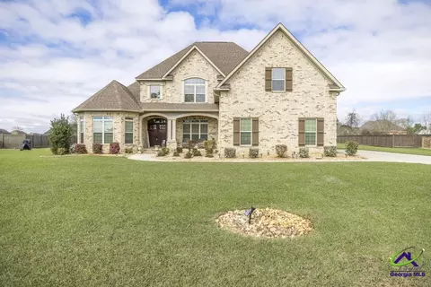 4059 Coosa Dr, Bonaire, GA 31005