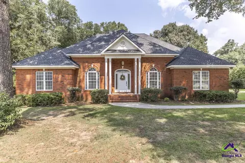 107 River Valley Ct, Kathleen, GA 31047
