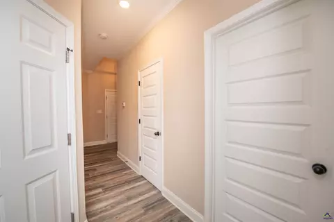 Entry Way - 766 Natures Walk, Gray, GA 31032 photo 7 of 10