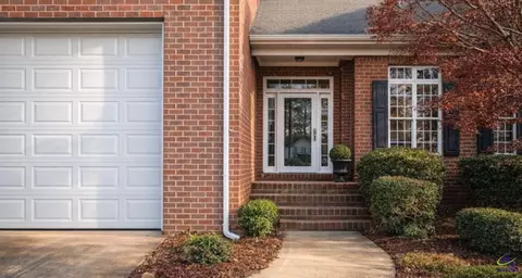 122 High Ridge Dr, Macon, GA 31220