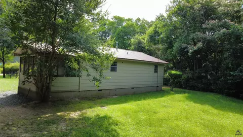 Exterior - 502 Kaigler St, Oglethorpe, GA 31068 photo 5 of 7