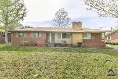 3119 Imperial Dr, Macon, GA 31211