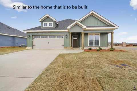 210 Sugar Creek Trl, Perry, GA 31069