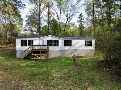 290 Forestwood Dr, Macon, GA 31217