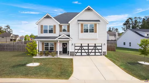 101 Red Cedar Run, Perry, GA 31069