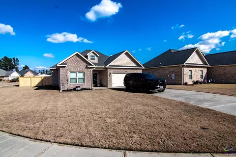 123 Logans Mill Trl, Warner Robins, GA 31093