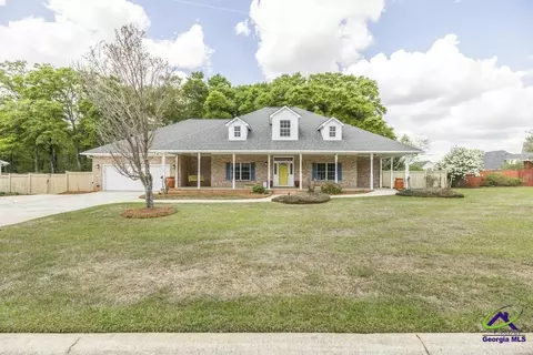 316 Old Farm Rd, Perry, GA 31069