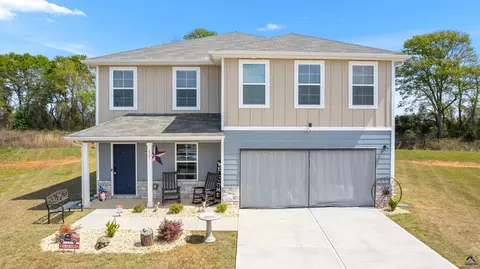 421 Resting Fawn Pl, Macon, GA 31216