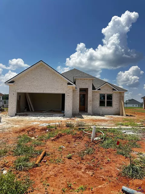 222 Farmland Cir, Perry, GA 31069