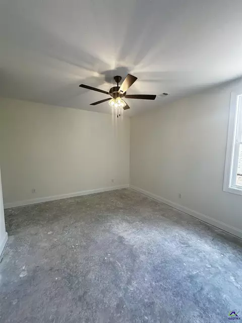 Bedroom - 6 Pleasant Oaks Dr, Perry, GA 31069 photo 4 of 4