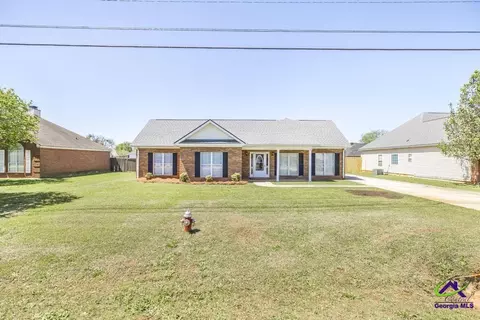 342 Peach Blossom Rd, Bonaire, GA 31005