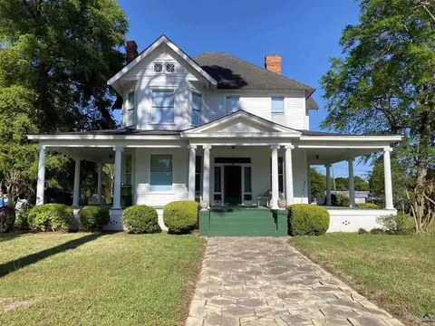 Exterior - 620 Barlow St, Americus, GA 31709 photo 1 of 10