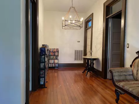 Entry Way - 620 Barlow St, Americus, GA 31709 photo 5 of 6