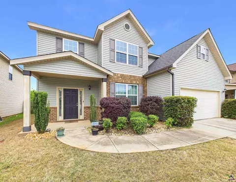 309 Flowing Meadows Dr, Kathleen, GA 31047