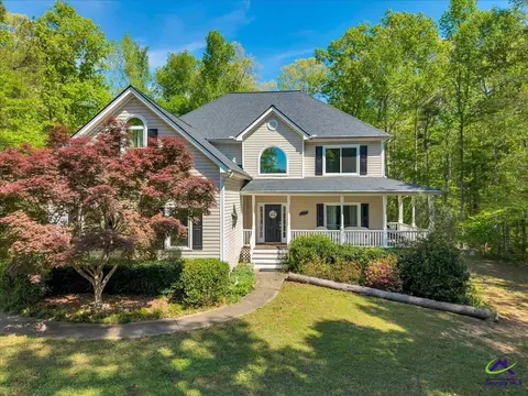 260 Kensington Dr, Sharpsburg, GA 30277