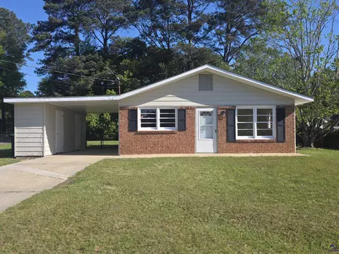 201 Sonja Dr, Warner Robins, GA 31088